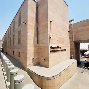  Hotel Southern Grand Kashi - Inside Kashi Vishwanath Temple Corridor