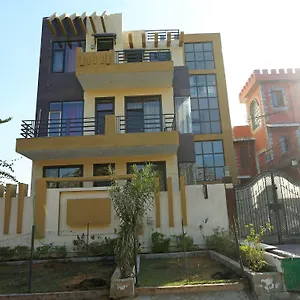 Oyo 9488 Istay Serenity Hotel Gurgaon