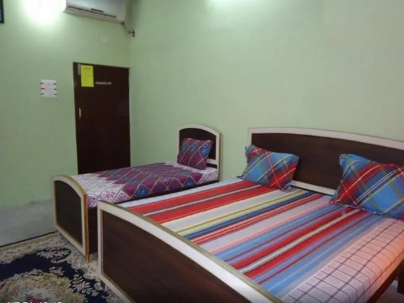 Kanha Paying Guest House Varanasi