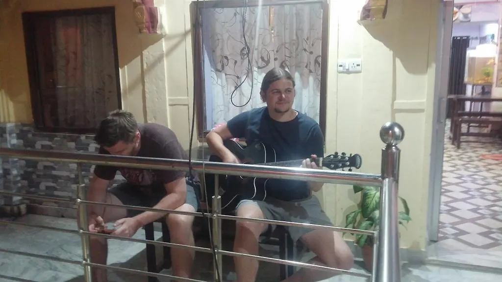 Kanha Paying Guest House Varanasi India