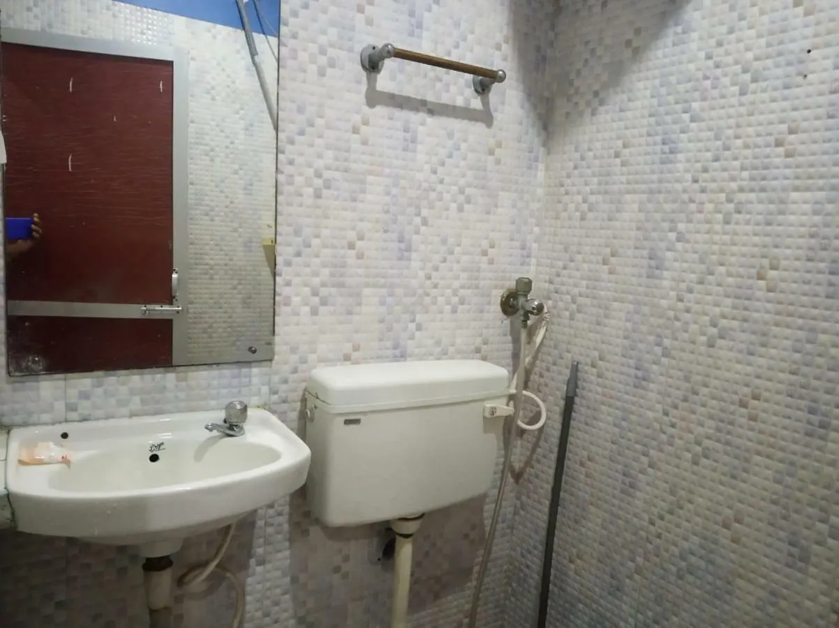 Kanha Paying Guest House Varanasi India